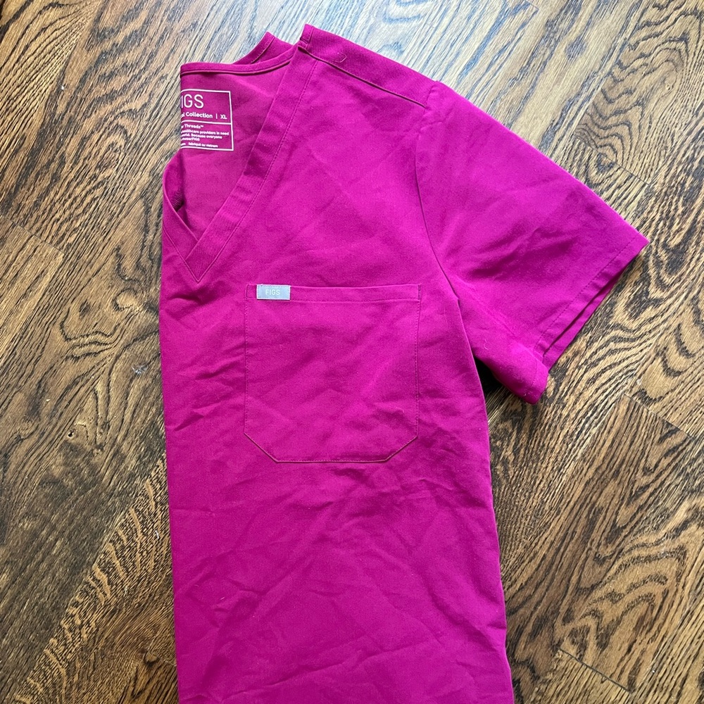 Figs catarina one pocket top